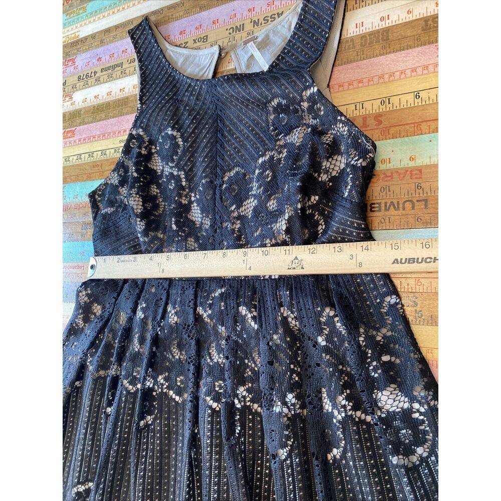 Free People Rocco Dress Black Lace Overlay Sleeveless Open Back Sz 4 Mini Sheer - Picture 13 of 13